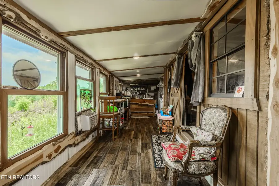 1563 Raven Hill Rd, Tazewell, TN 37879 - #3