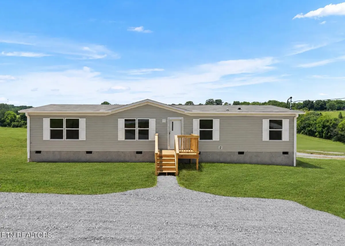 277 Thompson Rd, Madisonville, TN 37354 - #1