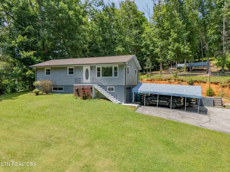 3730 Henderson Rd, Knoxville, TN 37931 - #2