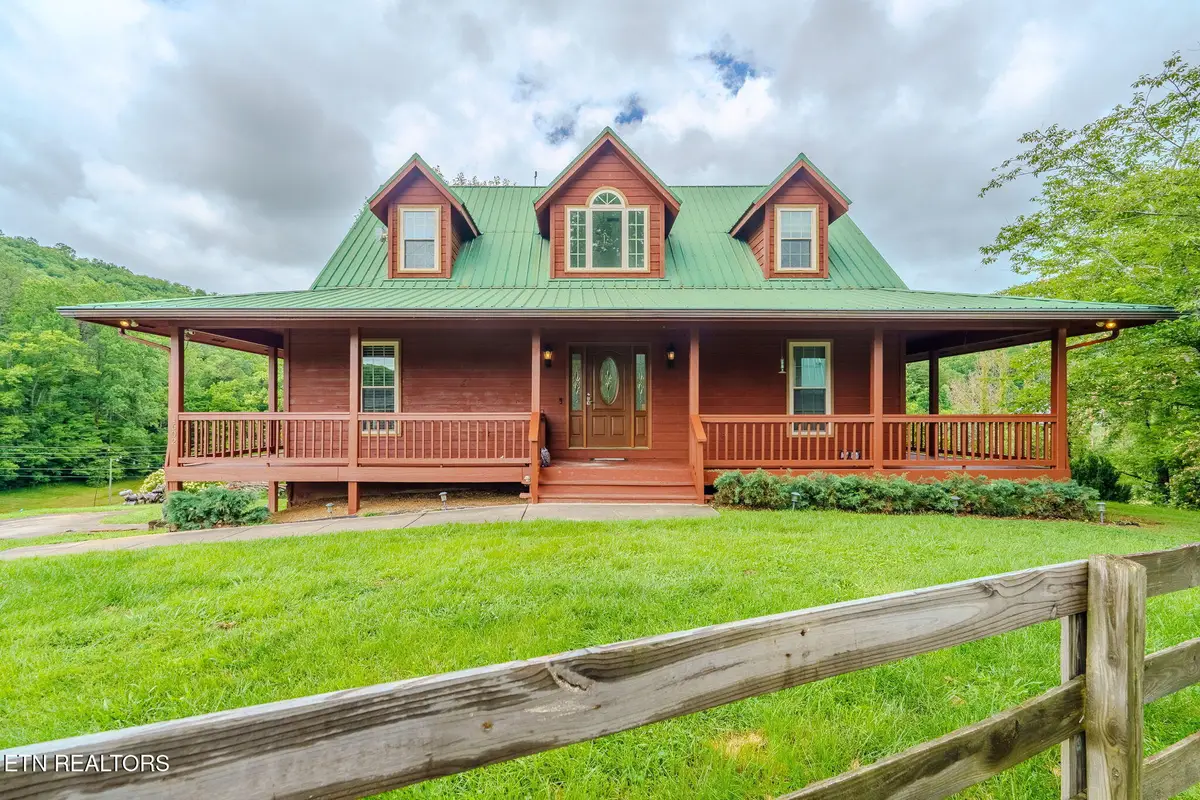 1602 Cove Crest Drive, Sevierville, TN 37862 - #1