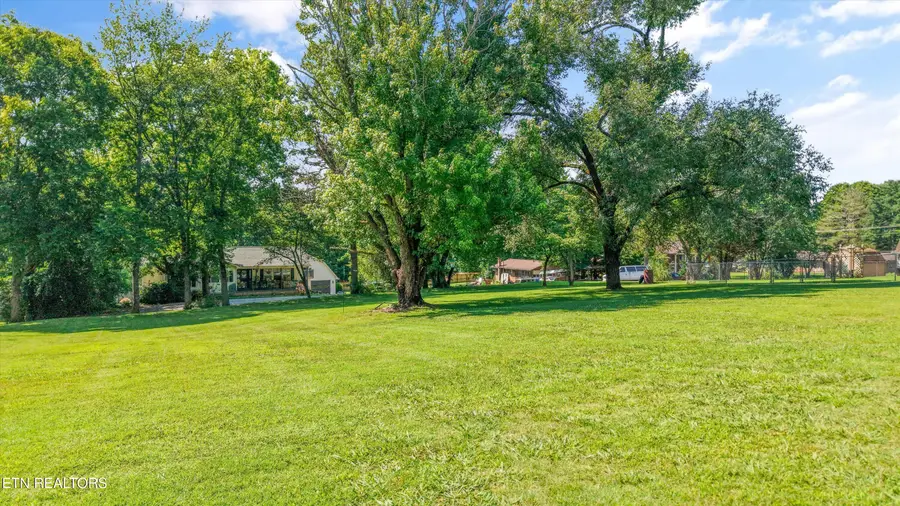 Pleasant View Ave, Maryville, TN 37803 - #3