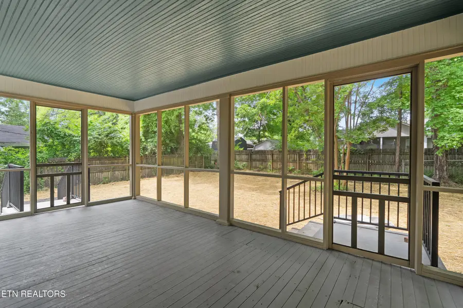 150 College St, Madisonville, TN 37354 - #3