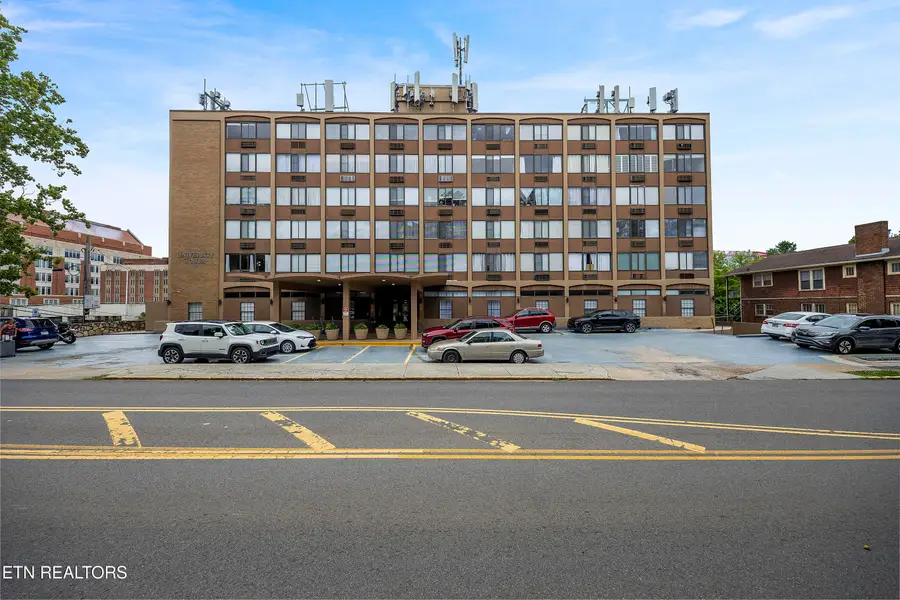 1700 Clinch Ave #411, Knoxville, TN 37916 - #2