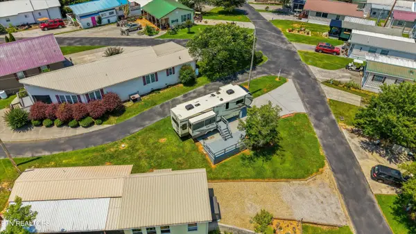 1020 Kildee St, Townsend, TN 37882