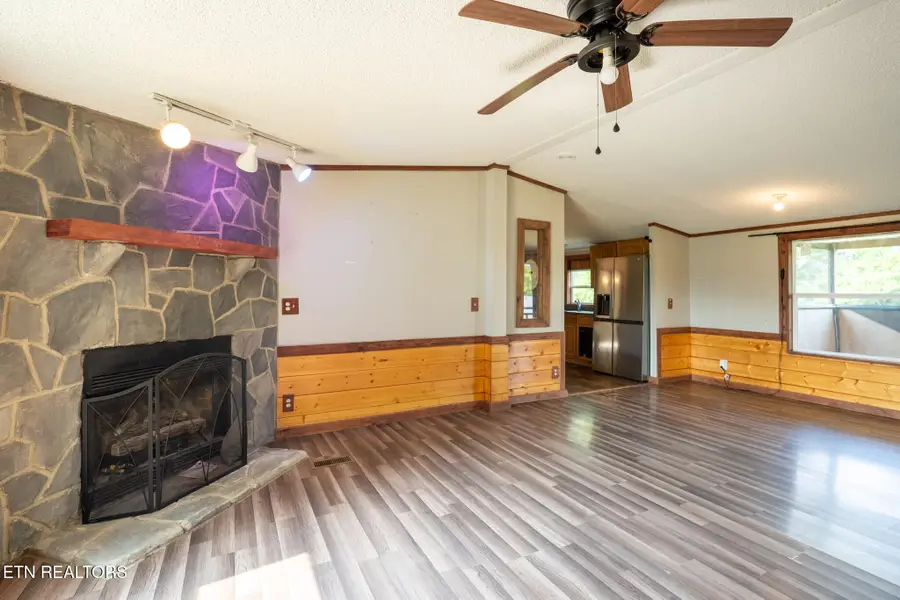 852 Seabrook St, Newport, TN 37821 - #3