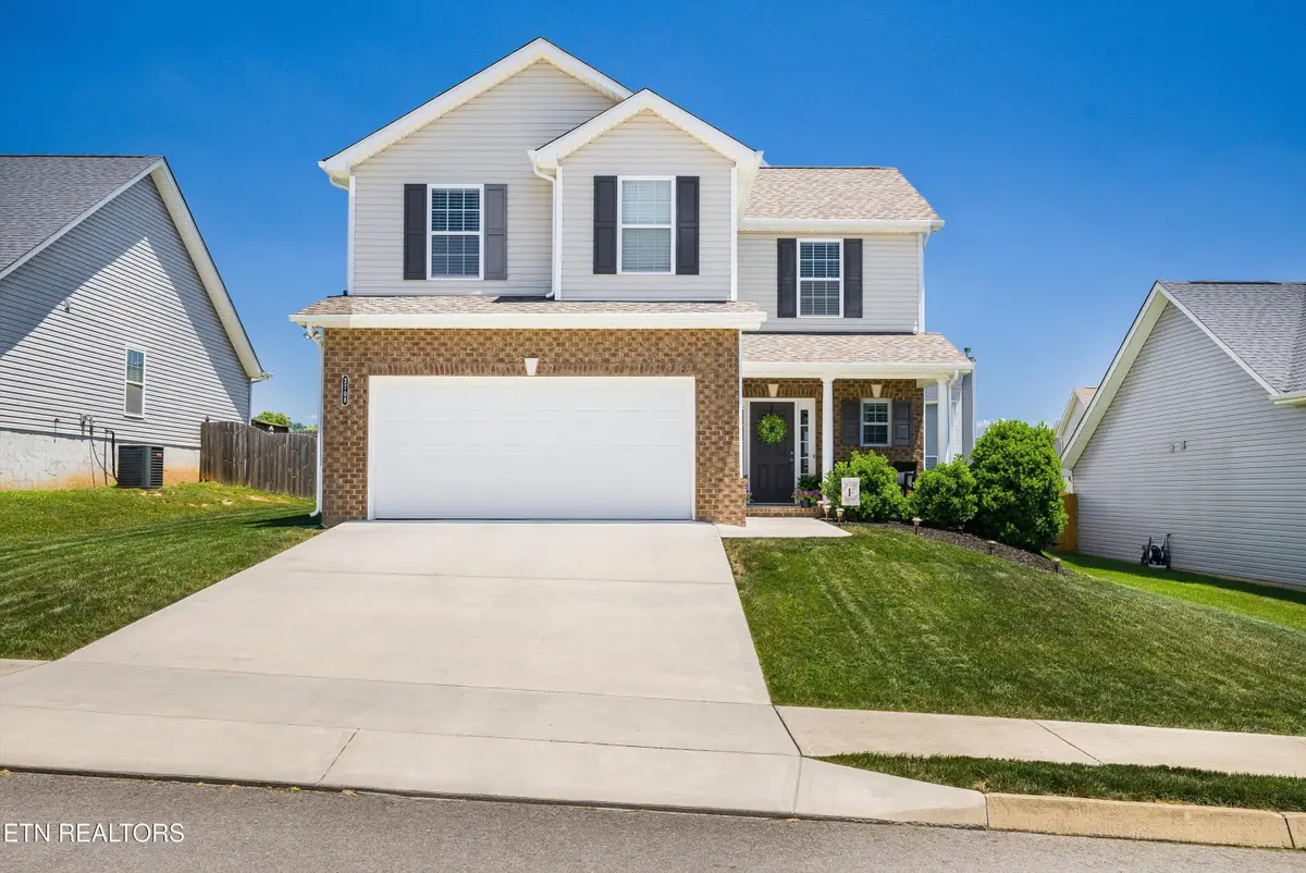 2708 Palace Green Rd, Knoxville, TN 37924 - #1