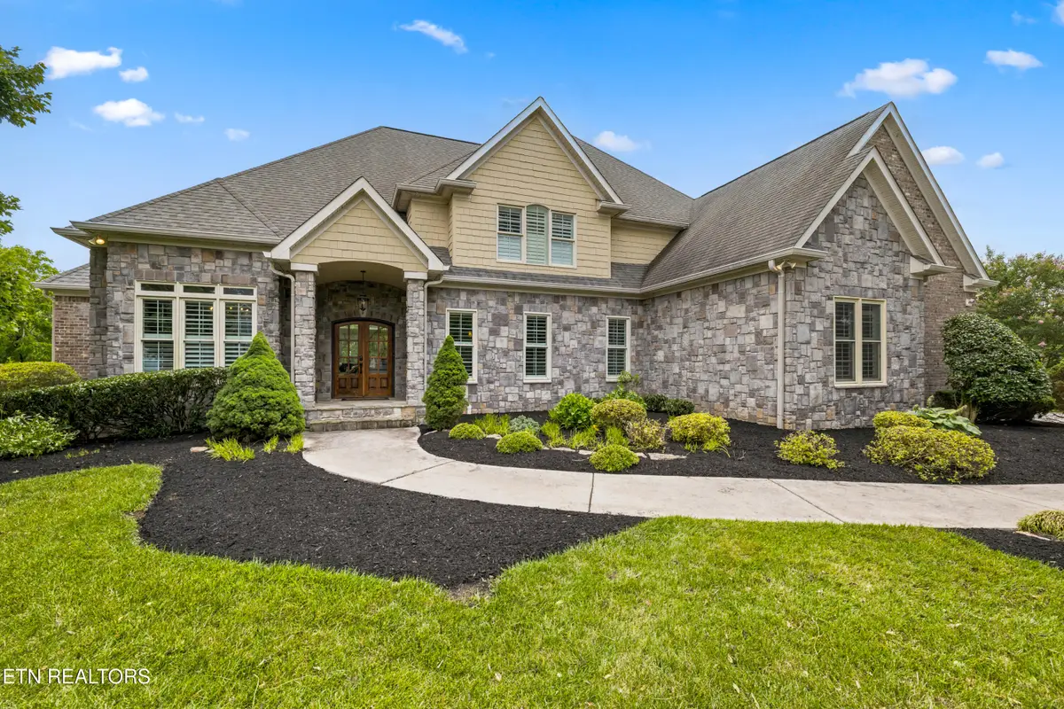 615 Gwinhurst Rd, Knoxville, TN 37934 - #1