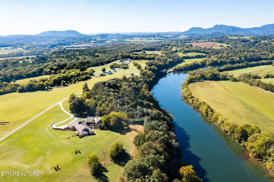 651 Cliff Top Rd, Blaine, TN 37709 - #2