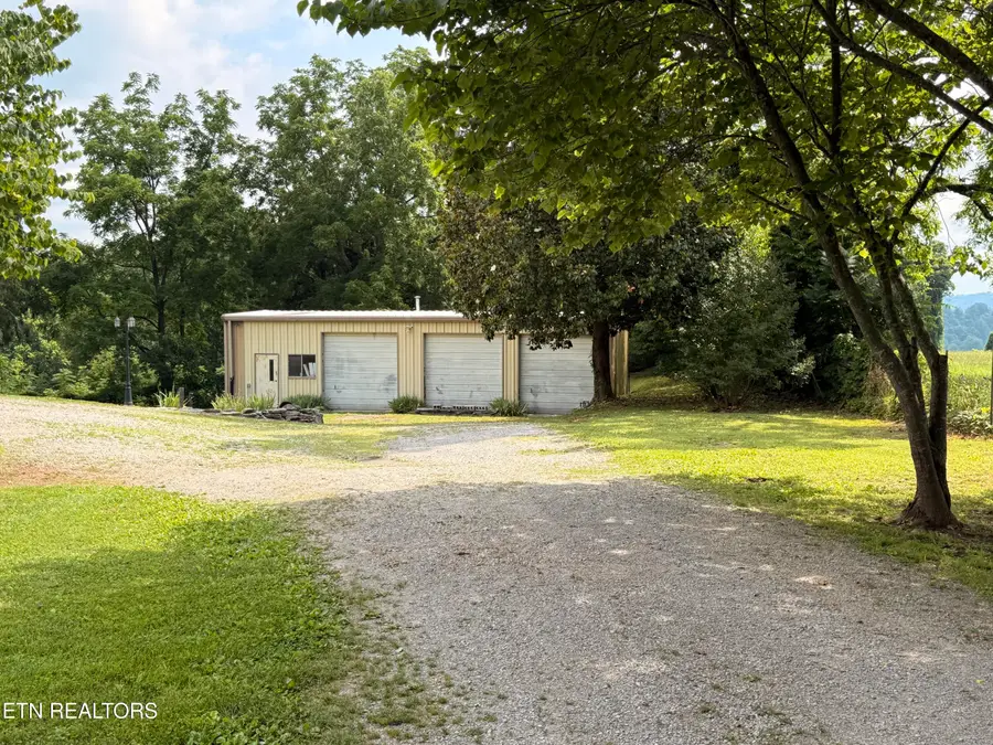149 Timbuktooo Lane, Speedwell, TN 37870 - #3