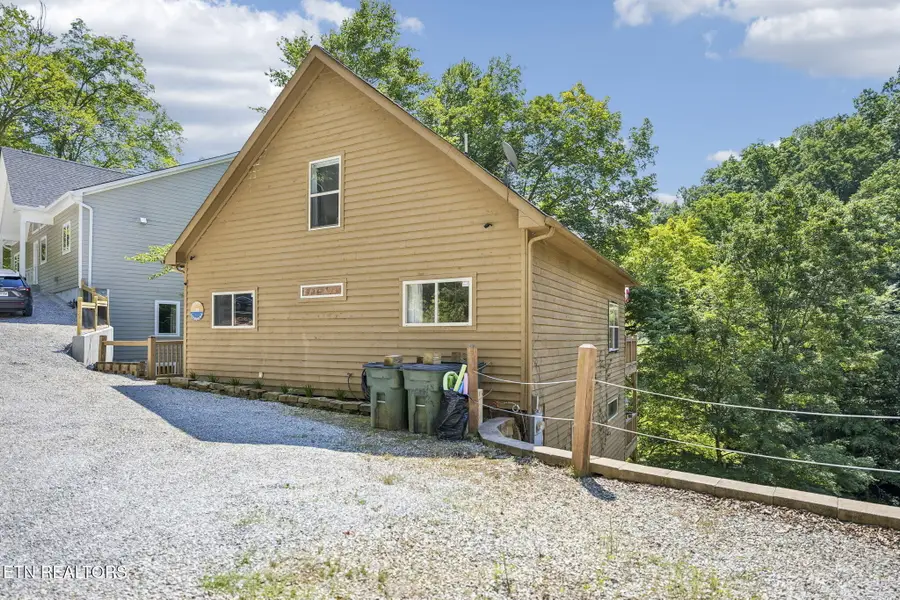 129 Bridgeview Lane, Lafollette, TN 37766 - #3