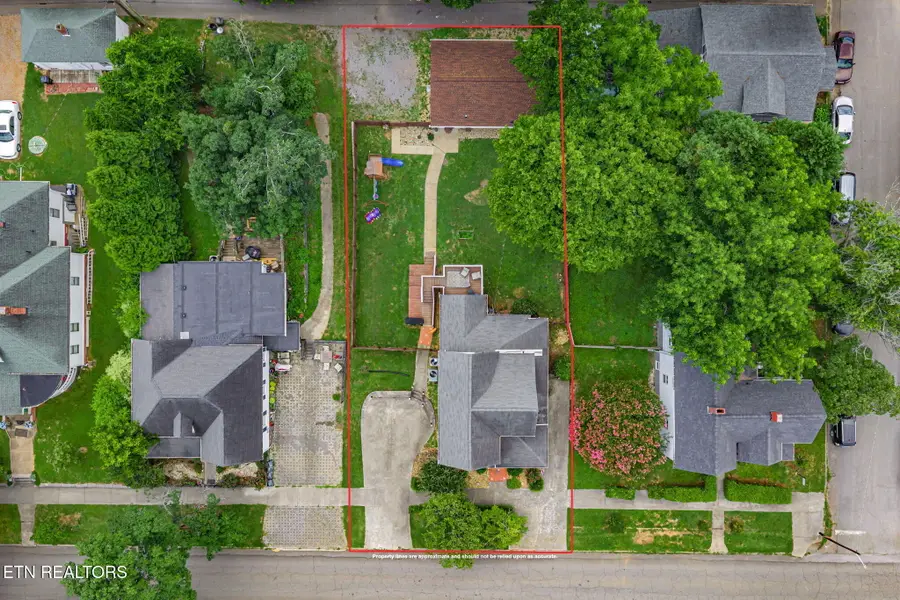 306 Kingston St, Lenoir City, TN 37771 - #3