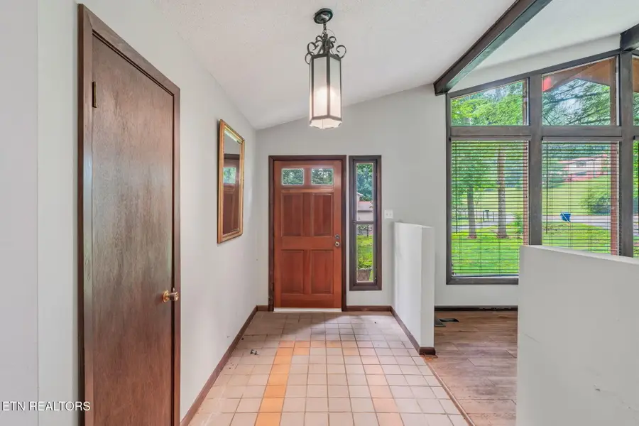 1625 Arrow Wood Rd, Knoxville, TN 37919 - #2