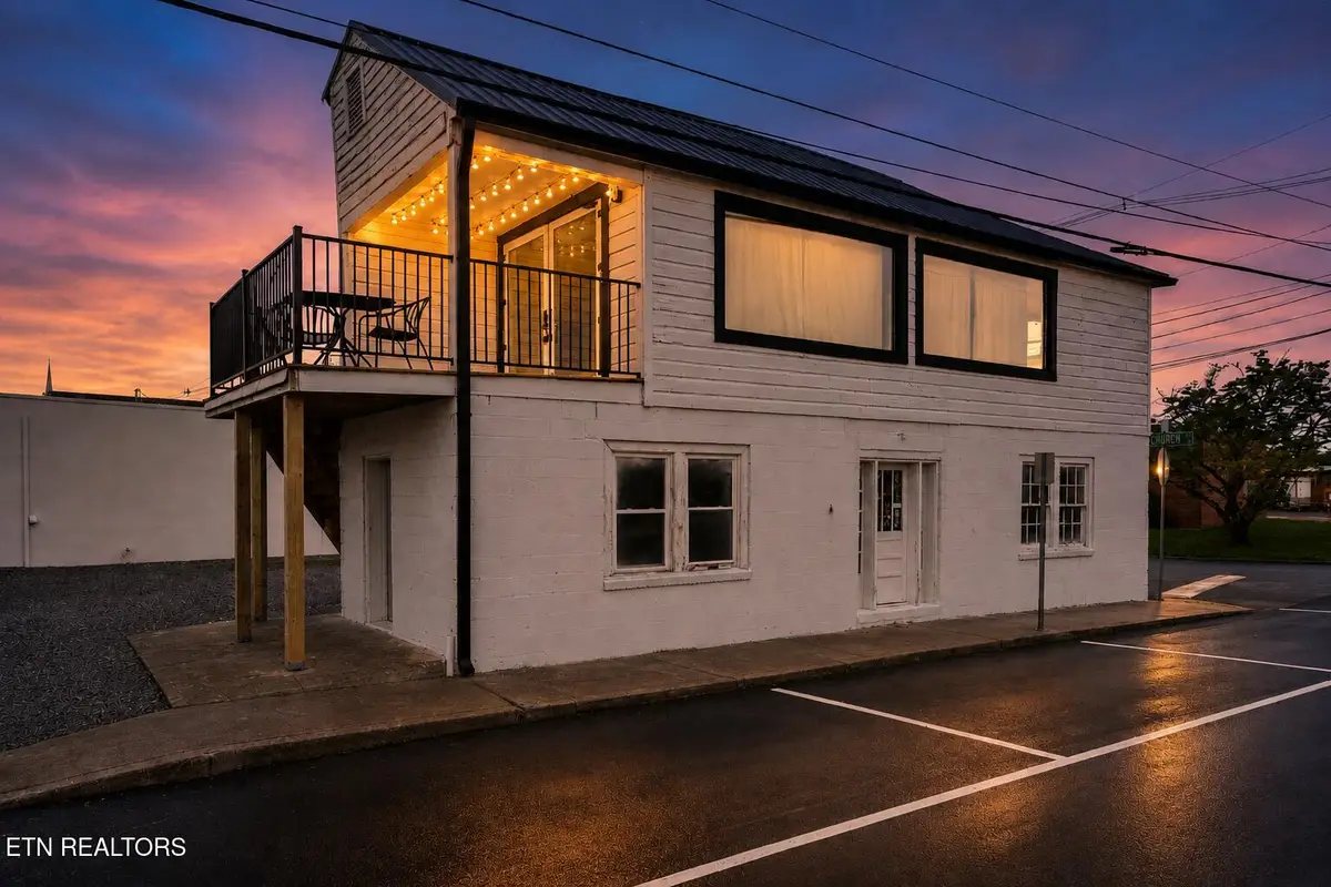 316 Court Ave, Sevierville, TN 37862 - #1