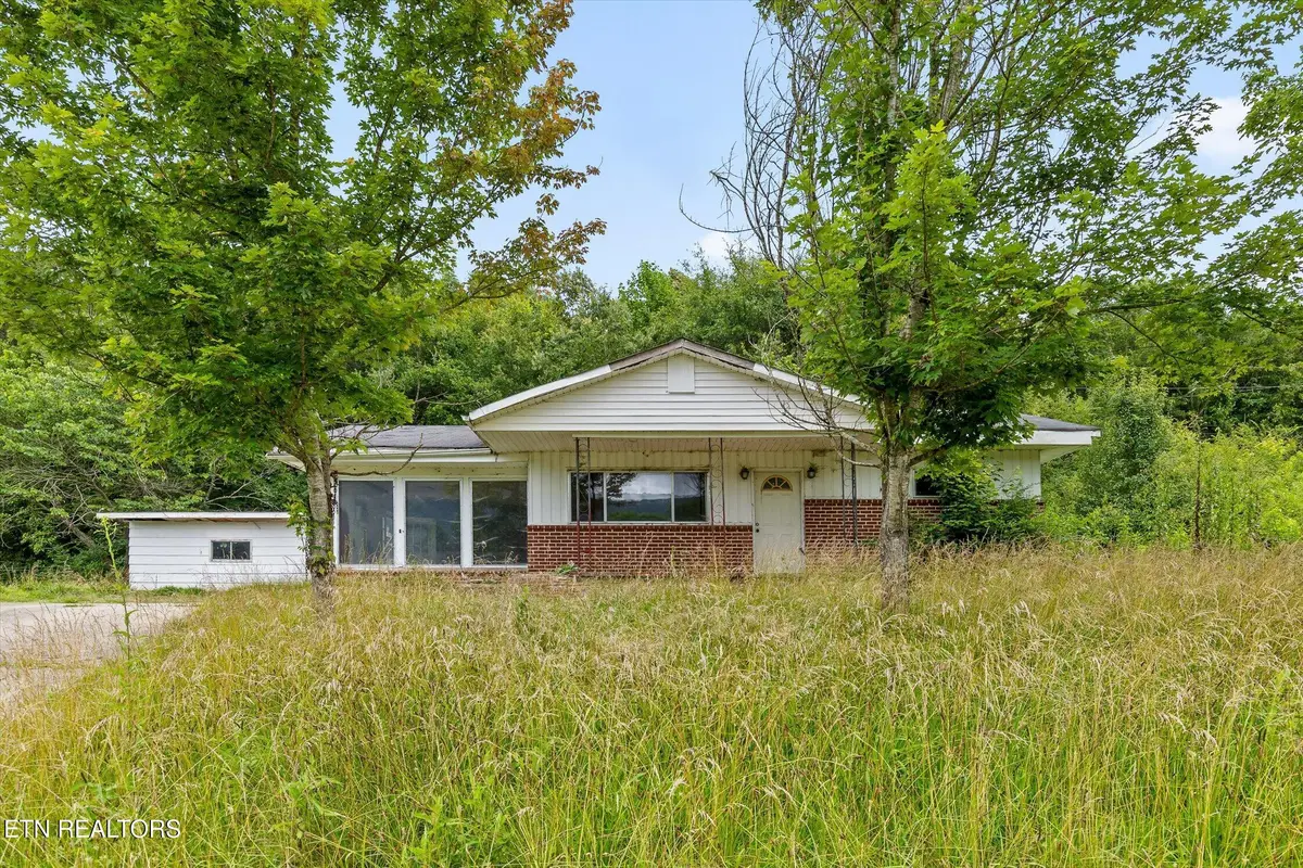 145 Pecan St, Whitwell, TN 37397 - #1