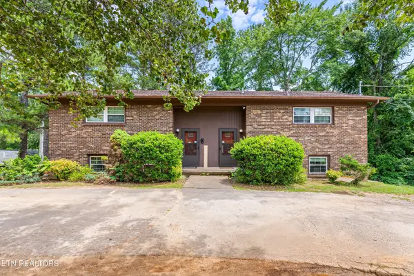 8736 Gleason Drive, Knoxville, TN 37923