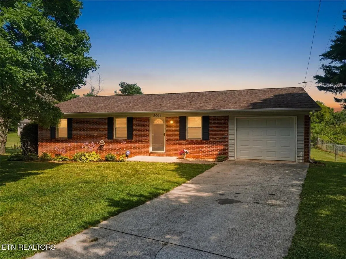 3008 Pleasant View Ave, Maryville, TN 37803 - #1