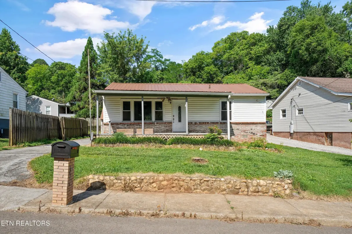 2533 Davenport Rd, Knoxville, TN 37920 - #1