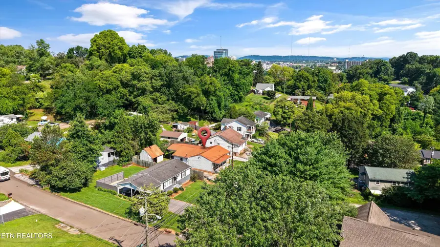 2533 Davenport Rd, Knoxville, TN 37920 - #2
