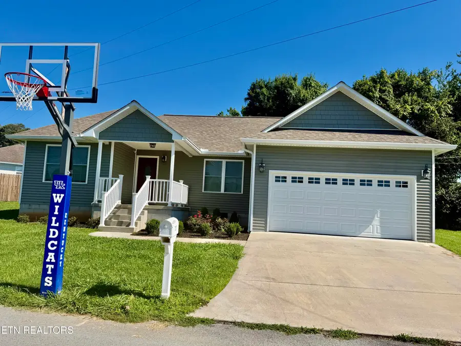 127 Kars Lane, Tazewell, TN 37879 - #2