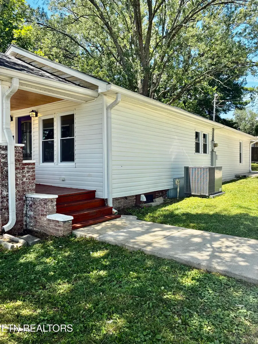 2215 Morningside Drive, Morristown, TN 37814 - #2