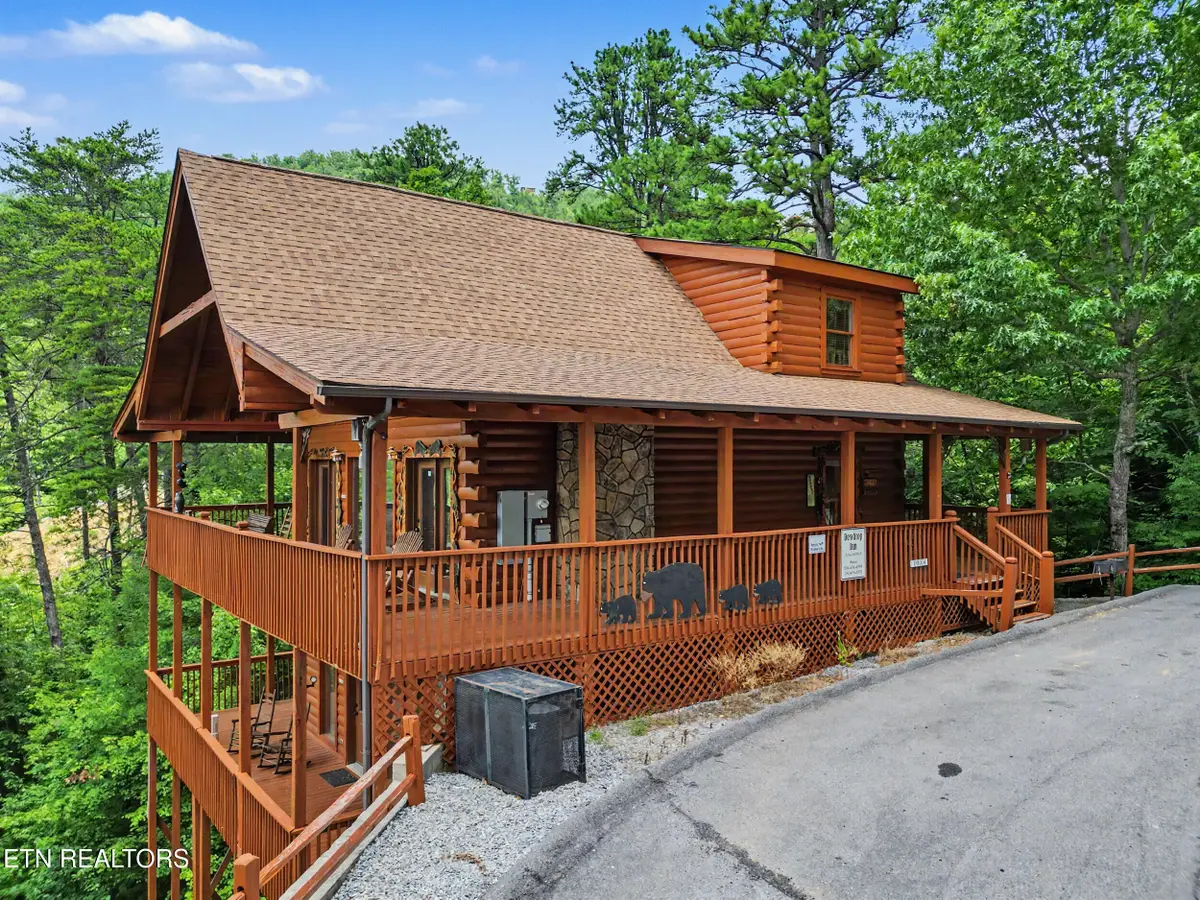 1944 E Mountain View Way, Sevierville, TN 37862 - #1
