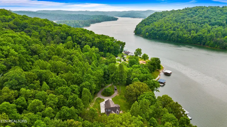 444 Chapman Village Drive, Lafollette, TN 37766 - #2