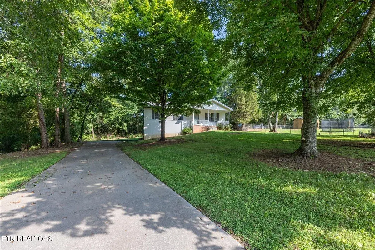 860 Anchor Drive, Lenoir City, TN 37771 - #1