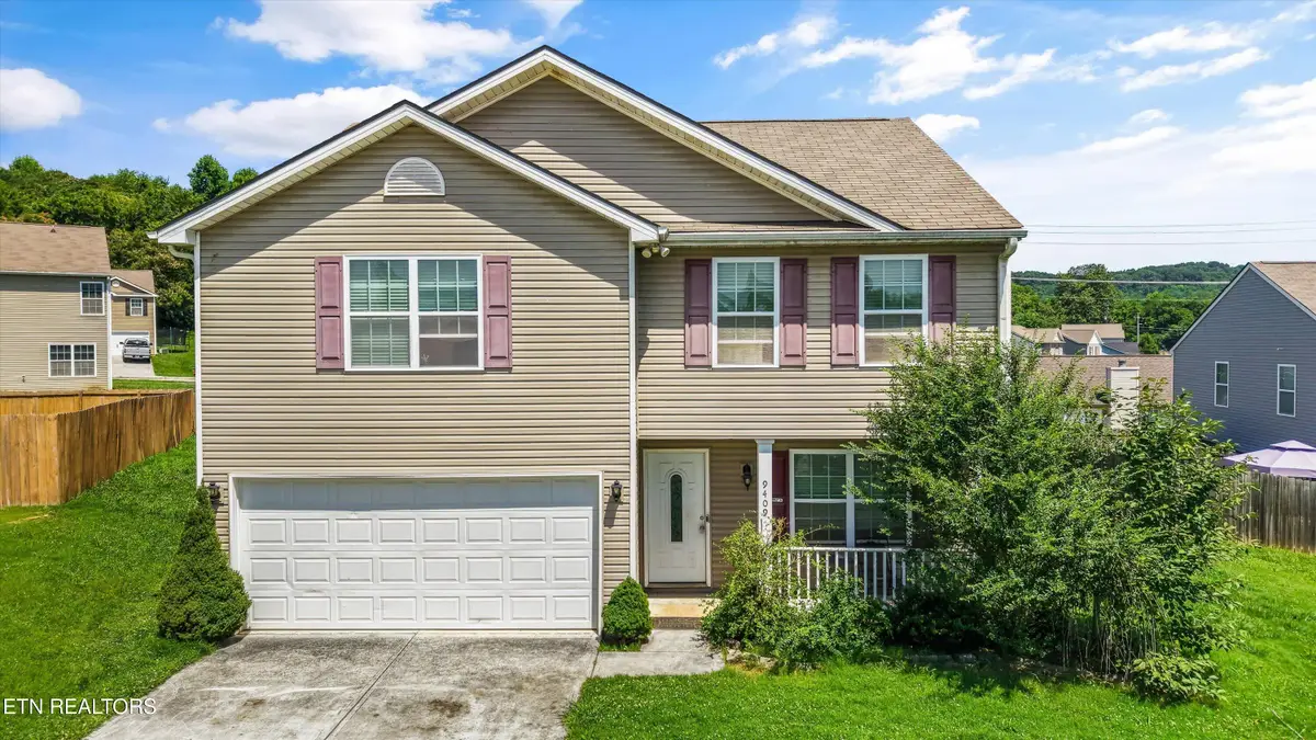 9409 Calla Lilly Lane, Mascot, TN 37806 - #1