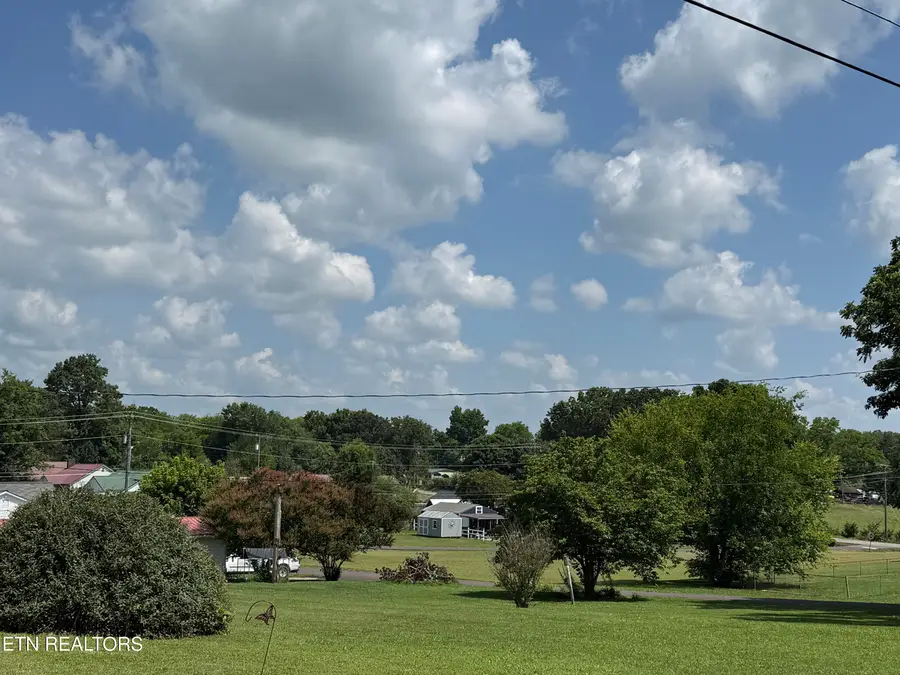 16 Saint Francis St, Englewood, TN 37329 - #3