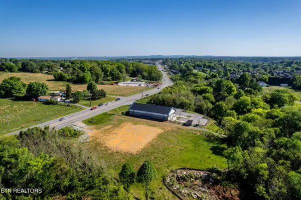 2054 U.s. 411, Maryville, TN 37801