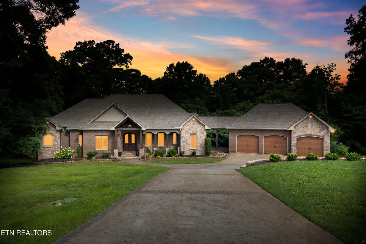 362 Parkwood Circle, Greenback, TN 37742 - #1