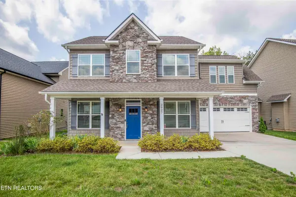 2927 Cardiff Castle Lane, Knoxville, TN 37931