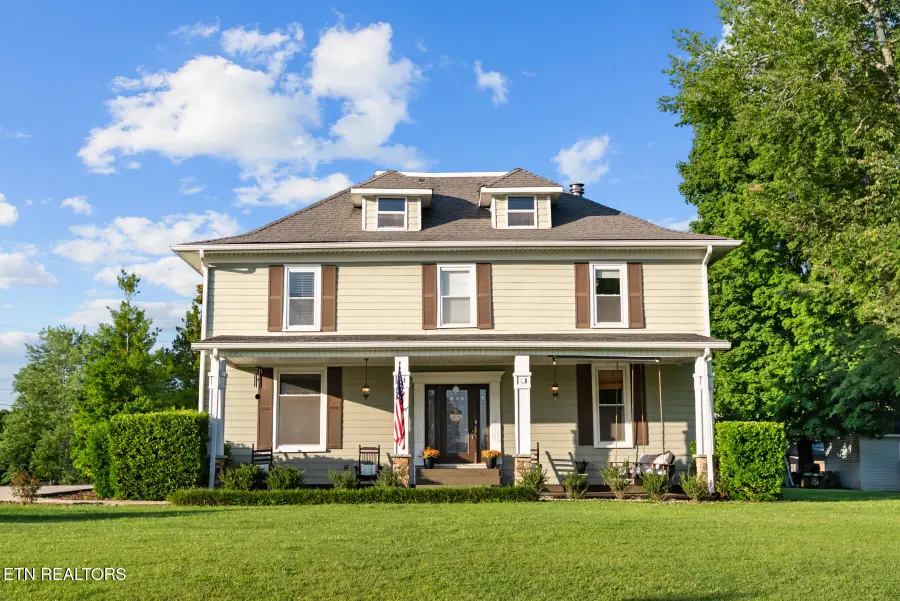 206 W Cleveland Ave, Monterey, TN 38574 - #2