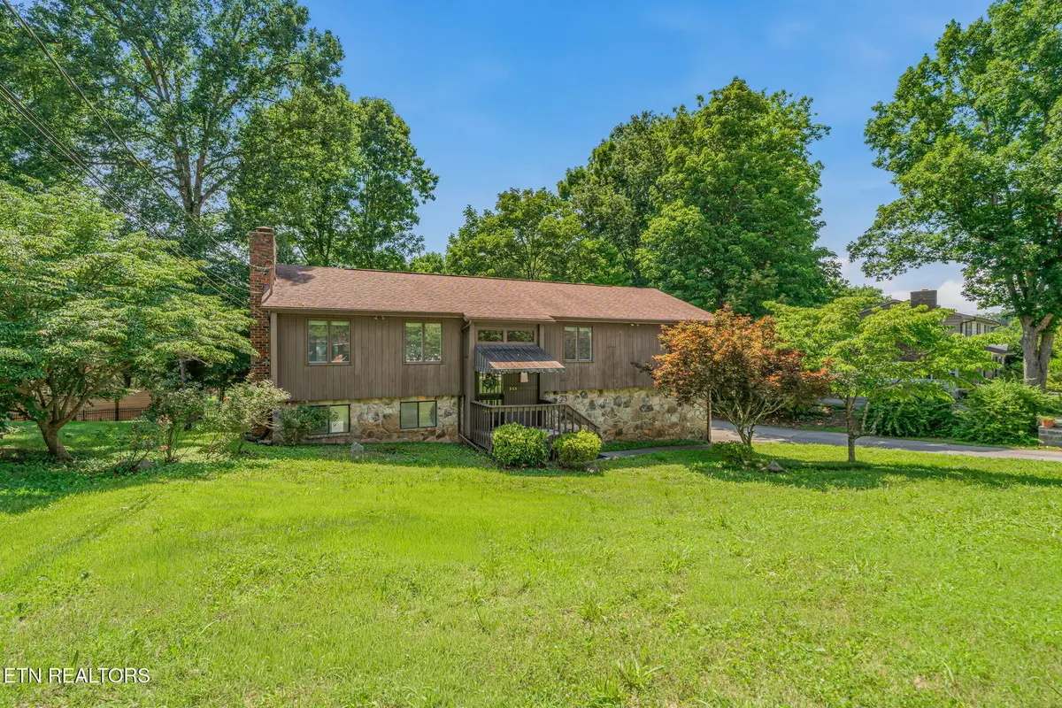 515 Echo Valley Rd, Knoxville, TN 37923 - #1