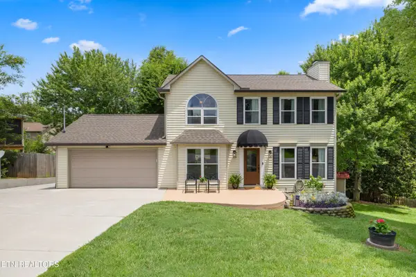 8821 Quails Bend Lane, Knoxville, TN 37923