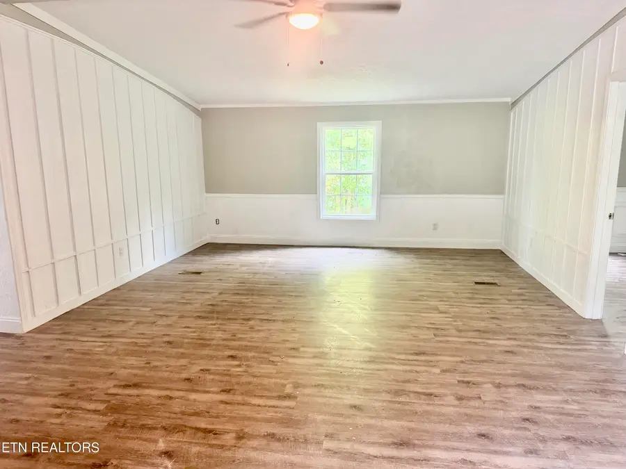196 Bob Payne Rd, Tellico Plains, TN 37385 - #2