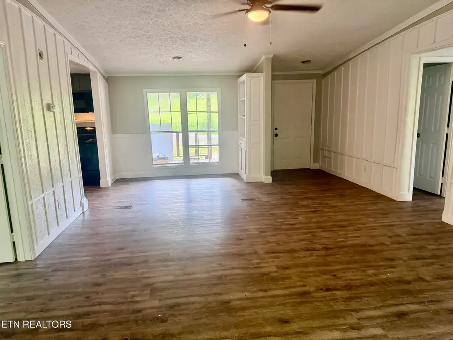 196 Bob Payne Rd, Tellico Plains, TN 37385 - #3