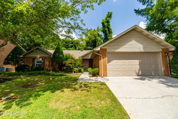 154 Manchester Drive, Maryville, TN 37803