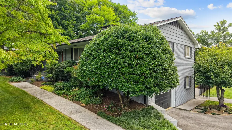 608 Churchill Rd, Knoxville, TN 37909 - #3