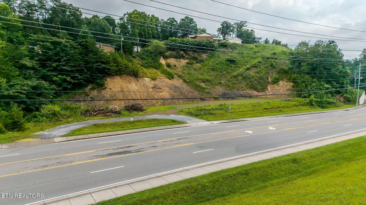 Veterans Blvd, Pigeon Forge, TN 37863 - #1