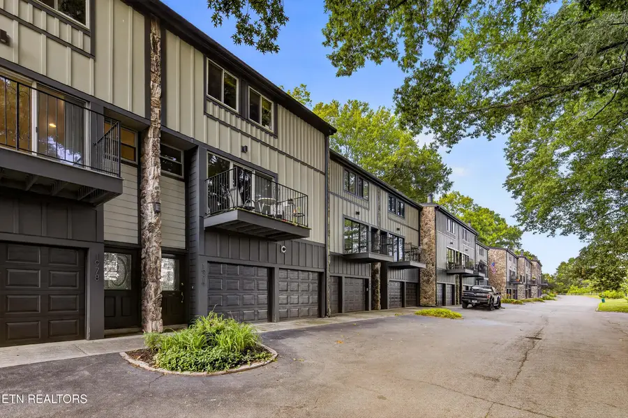 1976 Cherokee Bluff Drive, Knoxville, TN 37920 - #2