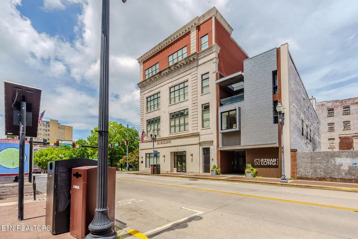 300 S Gay St #103, Knoxville, TN 37902 - #1