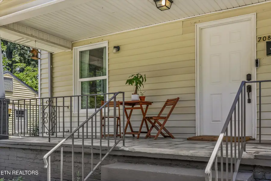 708 E Woodland Ave #708, Knoxville, TN 37917 - #2