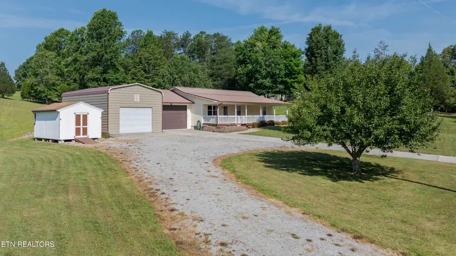 446 Upper Clear Creek Rd, Spring City, TN 37381 - #3