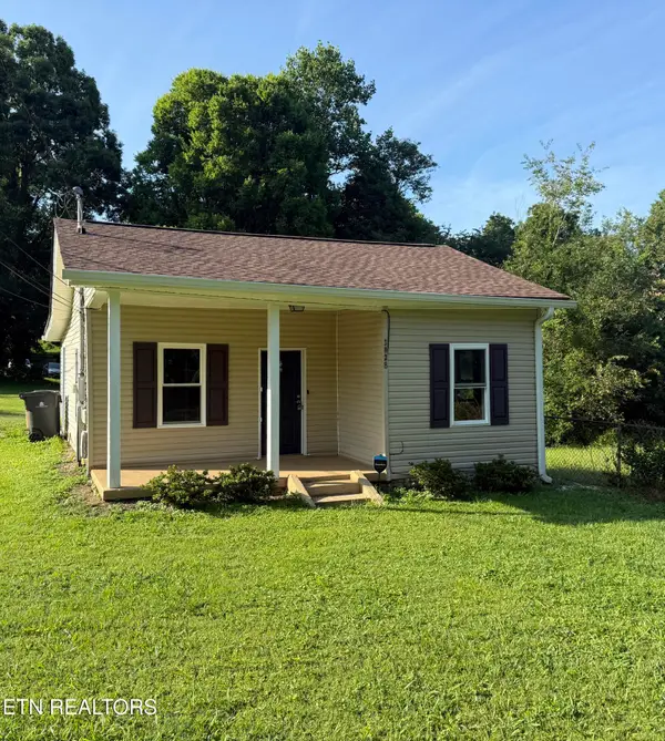 2028 Bernhurst Drive, Knoxville, TN 37918