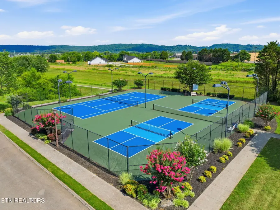 315 Willowcreek Blvd, Sweetwater, TN 37874 - #3