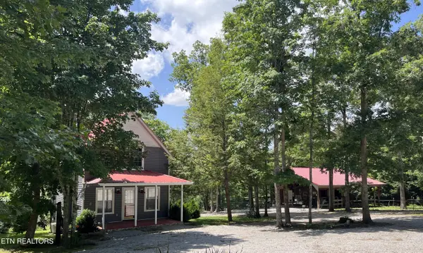 152 Ridge Point Rd, Jamestown, TN 38556