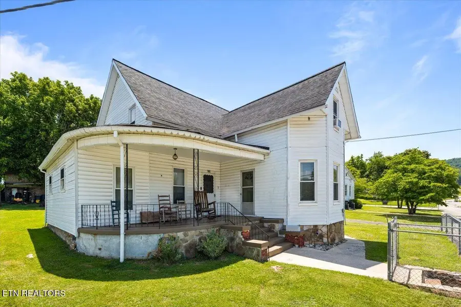 781 S Main St, Jellico, TN 37762 - #2