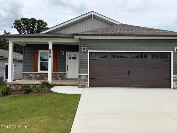 3875 Crimson Clover Lane, Knoxville, TN 37924