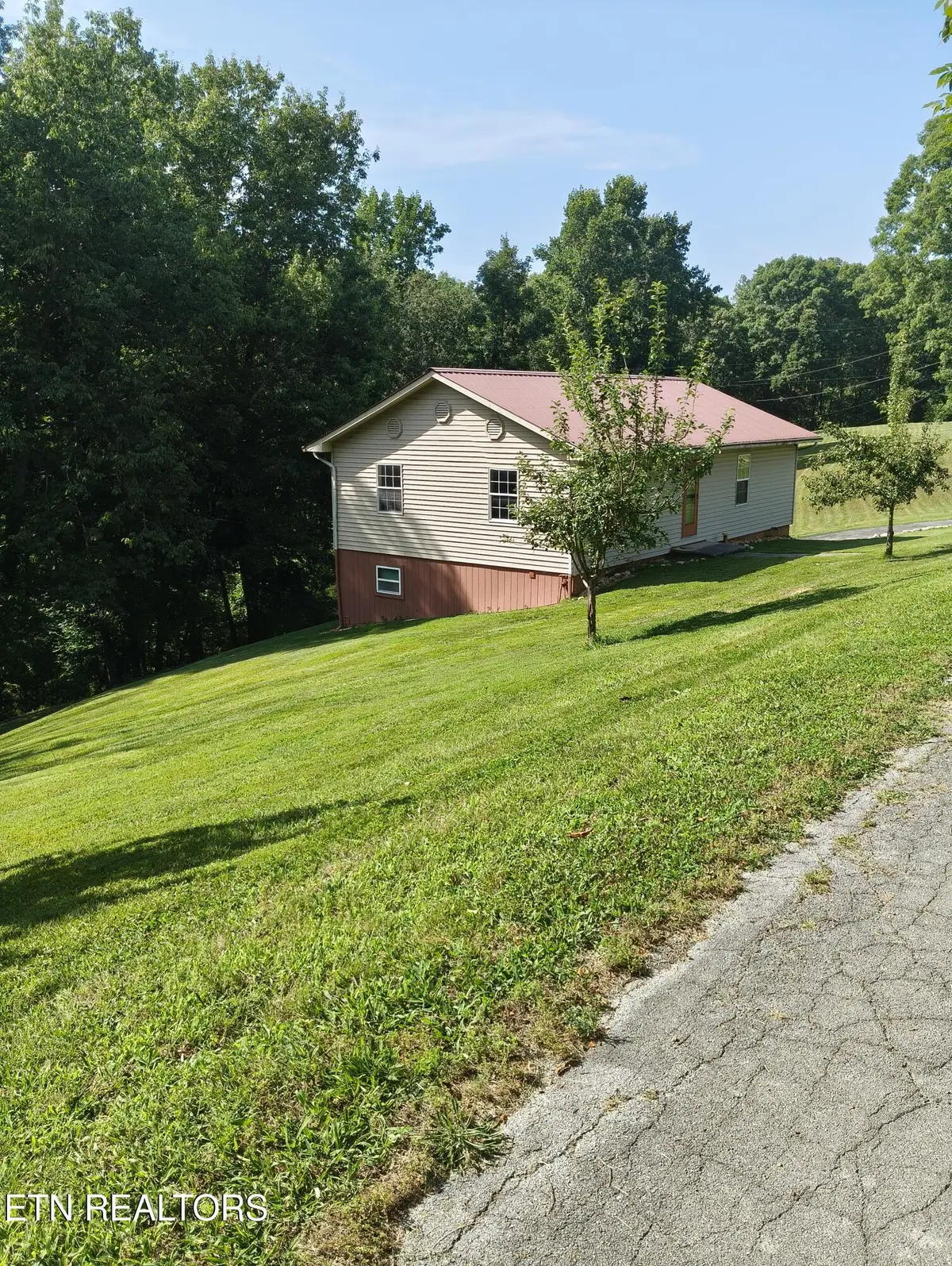 1947 Oody Rd, Loudon, TN 37774 - #1